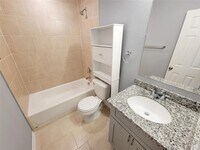 7204 Sandle St photo'