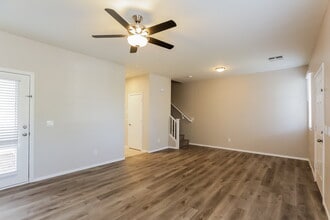 3815 S 52nd Ln in Phoenix, AZ - Building Photo - Building Photo
