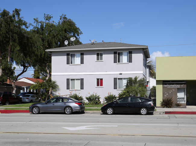 11529 W Washington Blvd in Los Angeles, CA - Building Photo - Building Photo