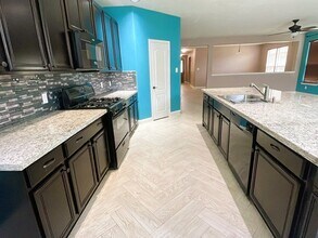 16014 Peach Bluff Ln in Cypress, TX - Building Photo - Building Photo