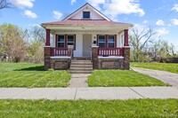 7260 Auburn St in Detroit, MI - Foto de edificio - Building Photo