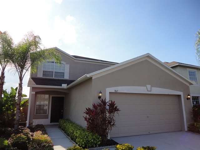 9615 Laurel Ledge Dr in Riverview, FL - Foto de edificio - Building Photo