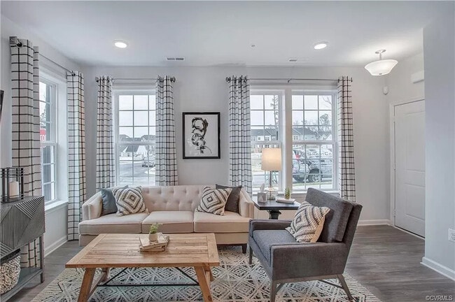 4655 Wistar Creek Dr in Henrico, VA - Building Photo - Building Photo