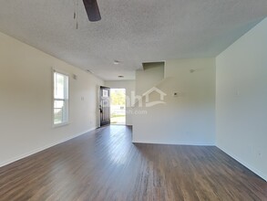 10258 Golden Dr in Noblesville, IN - Building Photo - Building Photo