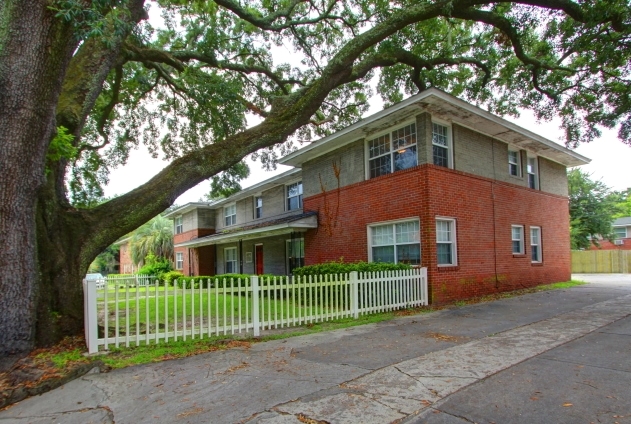 1-3 W 52nd St in Savannah, GA - Building Photo