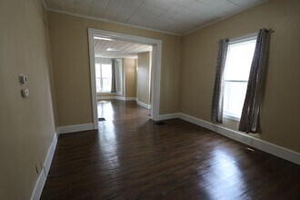 815-815 N 7th St in Burlington, IA - Building Photo - Building Photo