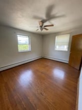 100 E Park Ave, Unit 1 in Ambler, PA - Building Photo - Building Photo