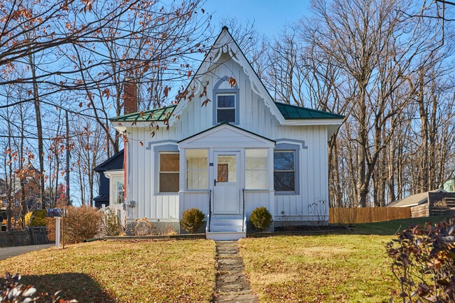 property at 16 Oak St