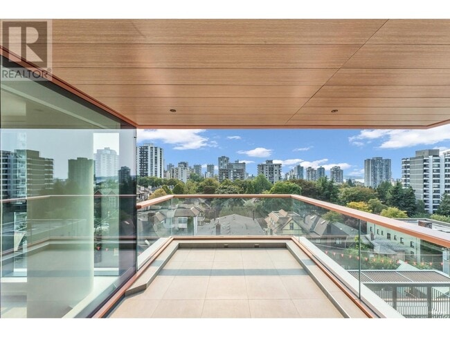 property at 1408-1408 Robson St