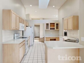 3279 Wheaton Ct in Columbus, IN - Building Photo - Building Photo