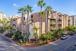 Park Place in San Diego, CA - Building Photo