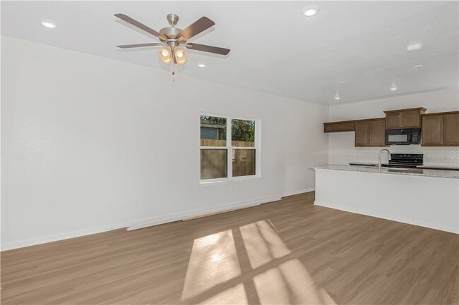 601 W 24th St in Bryan, TX - Building Photo - Building Photo