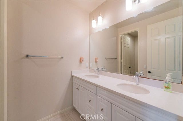 183 Bright Poppy in Irvine, CA - Building Photo - Building Photo