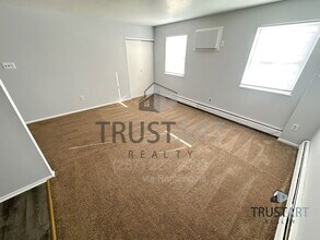 6022 Hegerman St in Philadelphia, PA - Building Photo - Building Photo