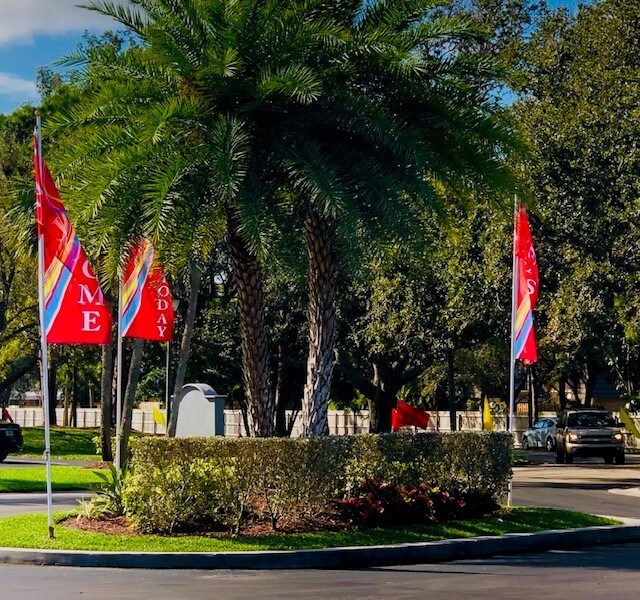 Woodlake Village Palm Bay, FL Apartments