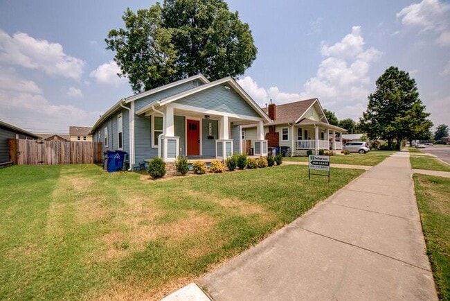 property at 2429 E 7th St