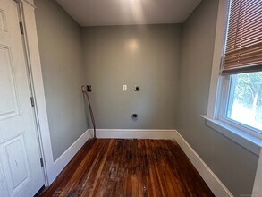 28 E Pearl St in New Haven, CT - Building Photo - Building Photo