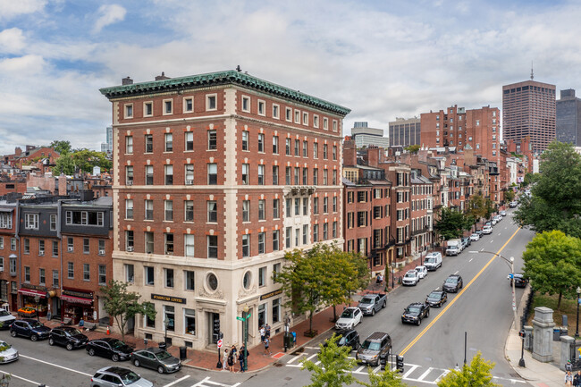 One Charles Condominiums in Boston, MA - Building Photo - Building Photo