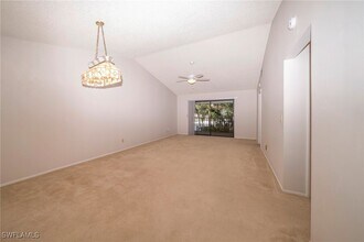 17455 Blueberry Hill Dr in Ft. Myers, FL - Building Photo - Building Photo