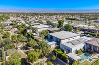 57671 Salida del Sol in La Quinta, CA - Foto de edificio - Building Photo