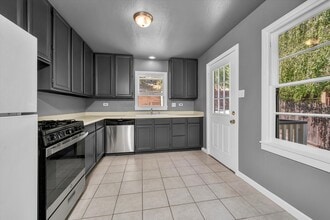 1303 Foothill Blvd in Calistoga, CA - Building Photo - Building Photo