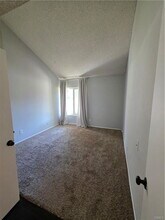 23401 Valencia Blvd in Santa Clarita, CA - Building Photo - Building Photo