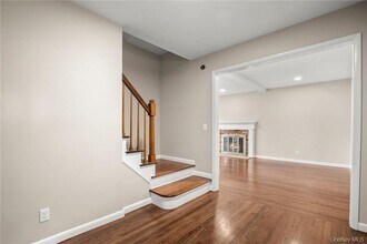 70 Upper Shad Rd in Pound Ridge, NY - Building Photo - Building Photo