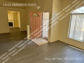 12423 Parkwood Pl in Victorville, CA - Building Photo - Building Photo