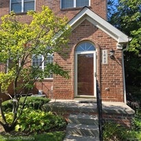 1643 Campau Farms Cir in Detroit, MI - Building Photo