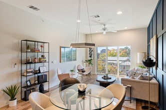 908 Nueces St in Austin, TX - Building Photo - Building Photo