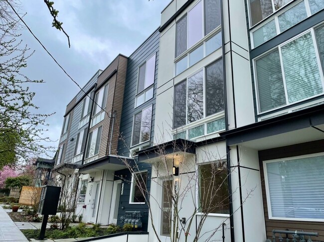 property at 1705 N 42nd St