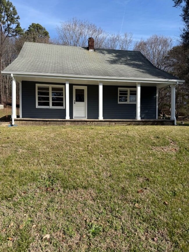 property at 4827 Spring Place Rd SE