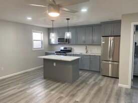 146-40 229th St in Queens, NY - Building Photo