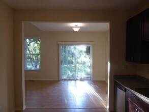 380 Littleton Trail in Elgin, IL - Building Photo - Building Photo