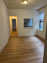 37 Anderson St, Unit 5 in Boston, MA - Foto de edificio - Building Photo