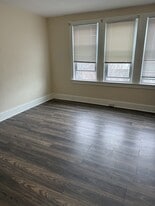 307 S Logan Ave in Trenton, NJ - Building Photo