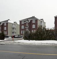 626 Chicoine in Vaudreuil-dorion, QC - Building Photo