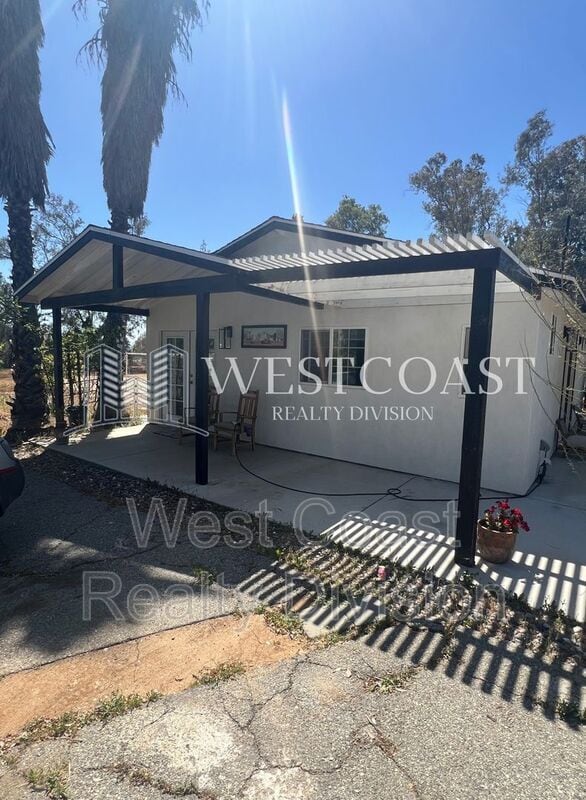 property at 35975 Glenda Pajas Rd