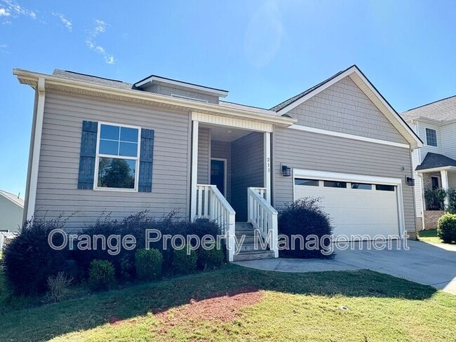 211 Crooked Cedar Way in Pendleton, SC - Building Photo - Building Photo