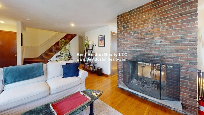 property at 24 Saville St