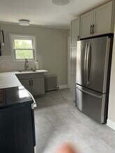 11 Hudson Ave in Saratoga Springs, NY - Foto de edificio - Building Photo