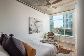 1080 Park Blvd, Unit 702 in San Diego, CA - Building Photo - Building Photo