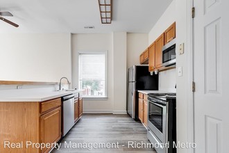 300 W Clay St in Richmond, VA - Foto de edificio - Building Photo