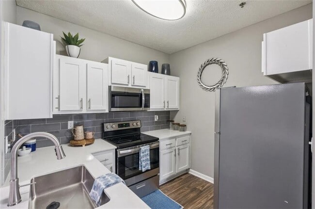 property at 101 Canterbury Ridge Pkwy