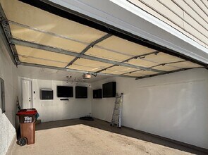 8764 Coffman Path in Inver Grove Heights, MN - Foto de edificio - Building Photo