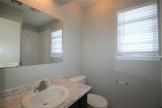 6916 Woodlake Dr in Oklahoma City, OK - Building Photo - Building Photo