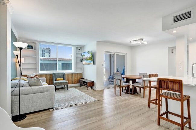 property at 1600 SE 15th St