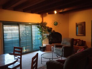 3720 W Placita Del Correcaminos in Tucson, AZ - Building Photo - Building Photo