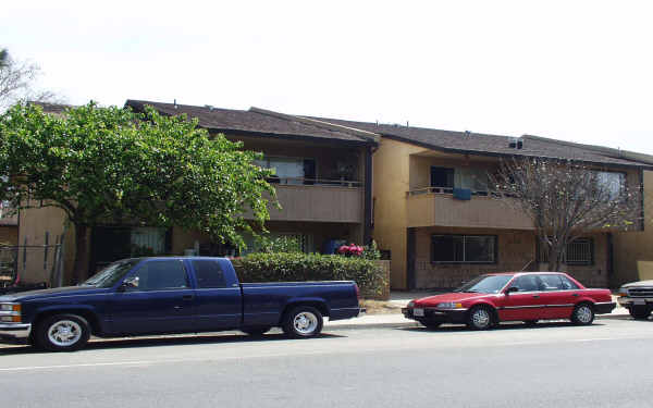 250 S Sierra Ave in Solana Beach, CA - Building Photo - Building Photo