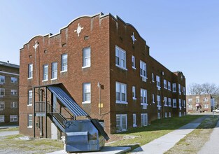 2736 E Magnolia Ave in Knoxville, TN - Building Photo - Building Photo